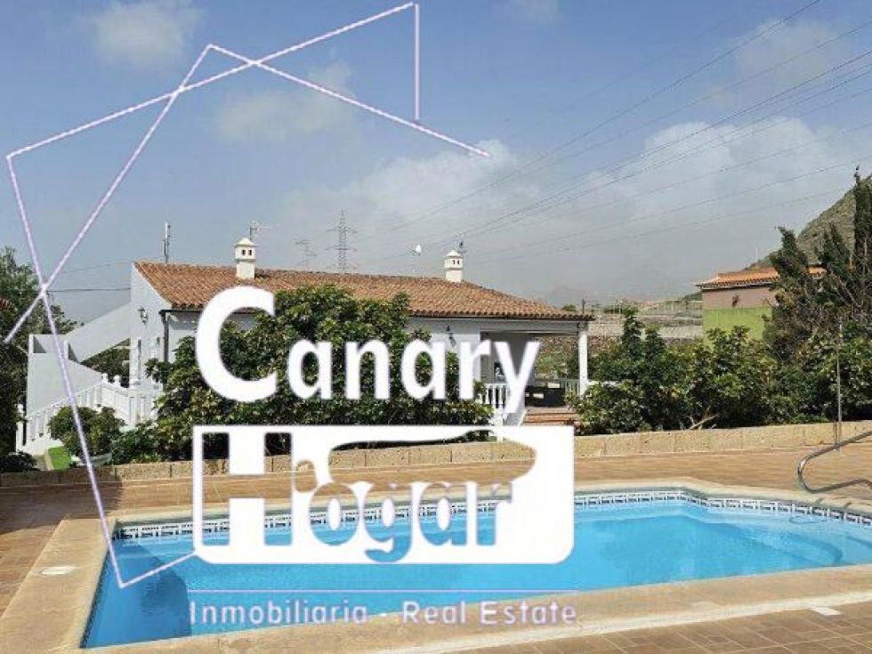 Independent house for sale in  Buzanada, Spain - 055431