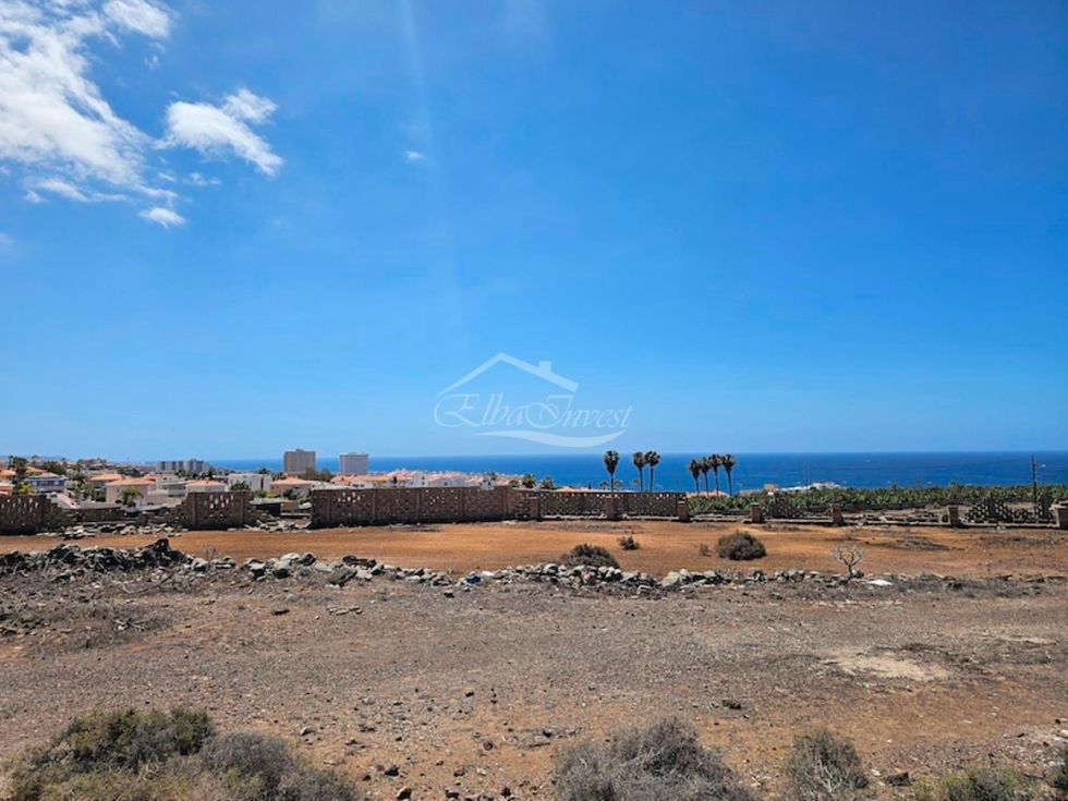 Independent house for sale in  Callao Salvaje, Spain - 5737