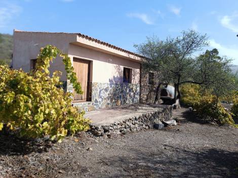 Independent house for sale in  Guía de Isora, Spain - 24381