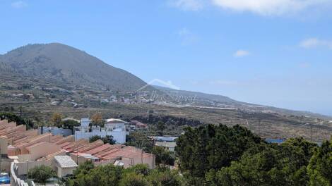 Independent house for sale in  Guía de Isora, Spain - 5965