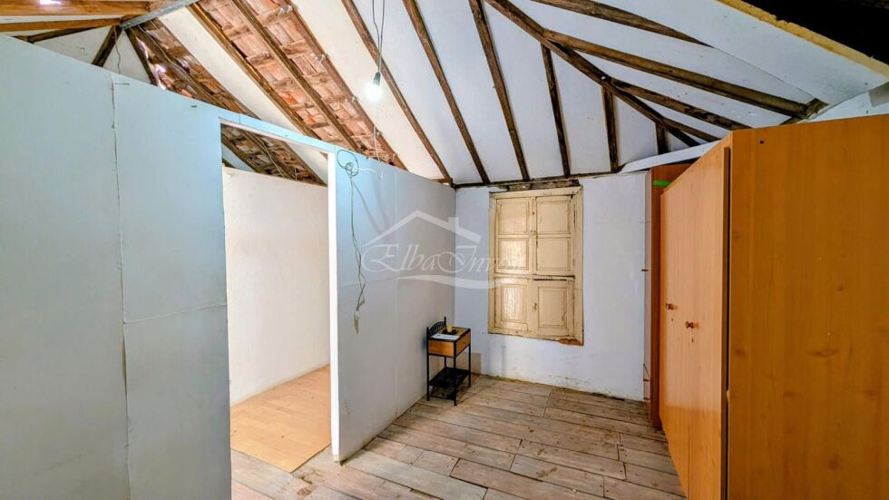 Independent house for sale in  Guía de Isora, Spain - 5965