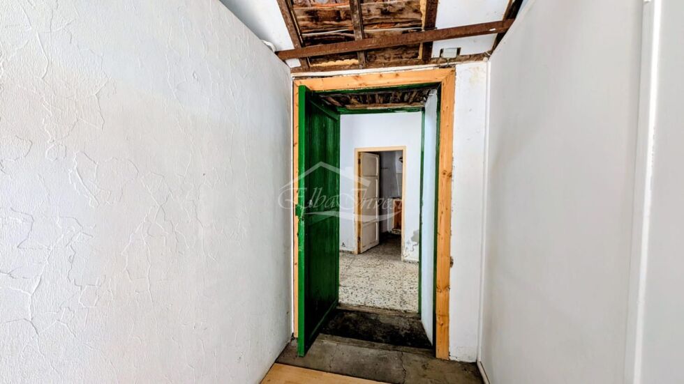 Independent house for sale in  Guía de Isora, Spain - 5965
