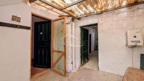 Independent house for sale in  Guía de Isora, Spain - 5965