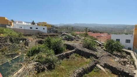 Independent house for sale in  Guía de Isora, Spain - 5965