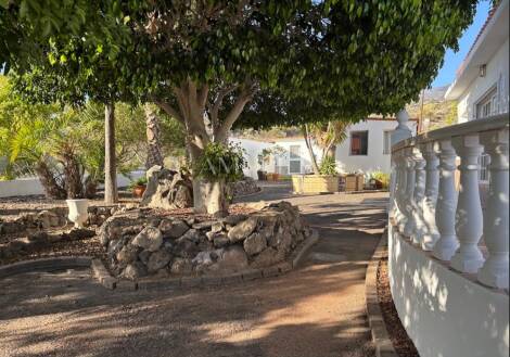 Independent house for sale in  Guía de Isora, Spain - P2538