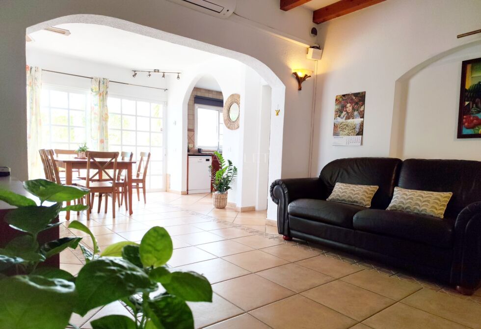 Independent house for sale in  Guía de Isora, Spain - P2538