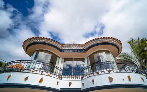 Villa for sale in  Barrio Los Menores, Spain - TR-2721