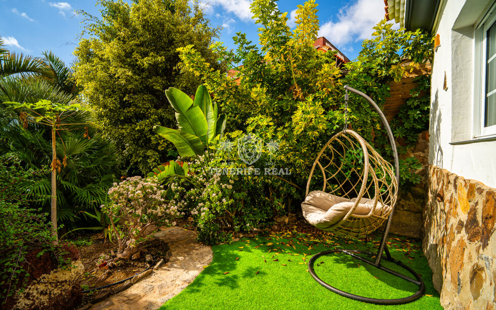 Villa for sale in  Barrio Los Menores, Spain - TR-2721