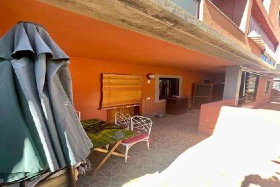 Independent house for sale in  Residencial La Goleta, Adeje, Spain
