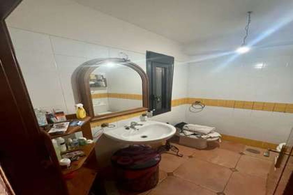 Independent house for sale in  Residencial La Goleta, Adeje, Spain