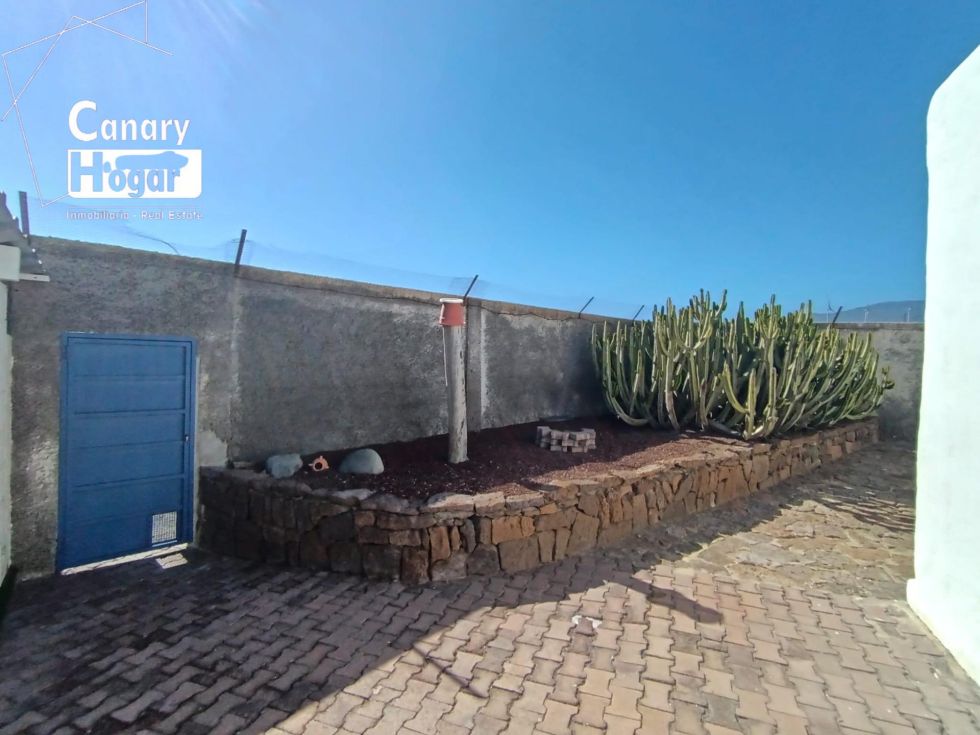 Independent house for sale in  San Miguel de Tajao, Spain - 055231