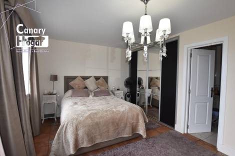 Independent house for sale in  El Frontón, Spain - 050011