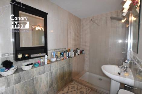 Independent house for sale in  El Frontón, Spain - 050011