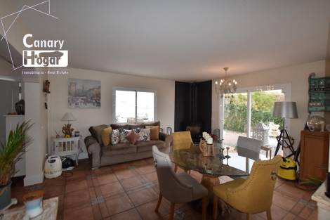 Independent house for sale in  El Frontón, Spain - 056711