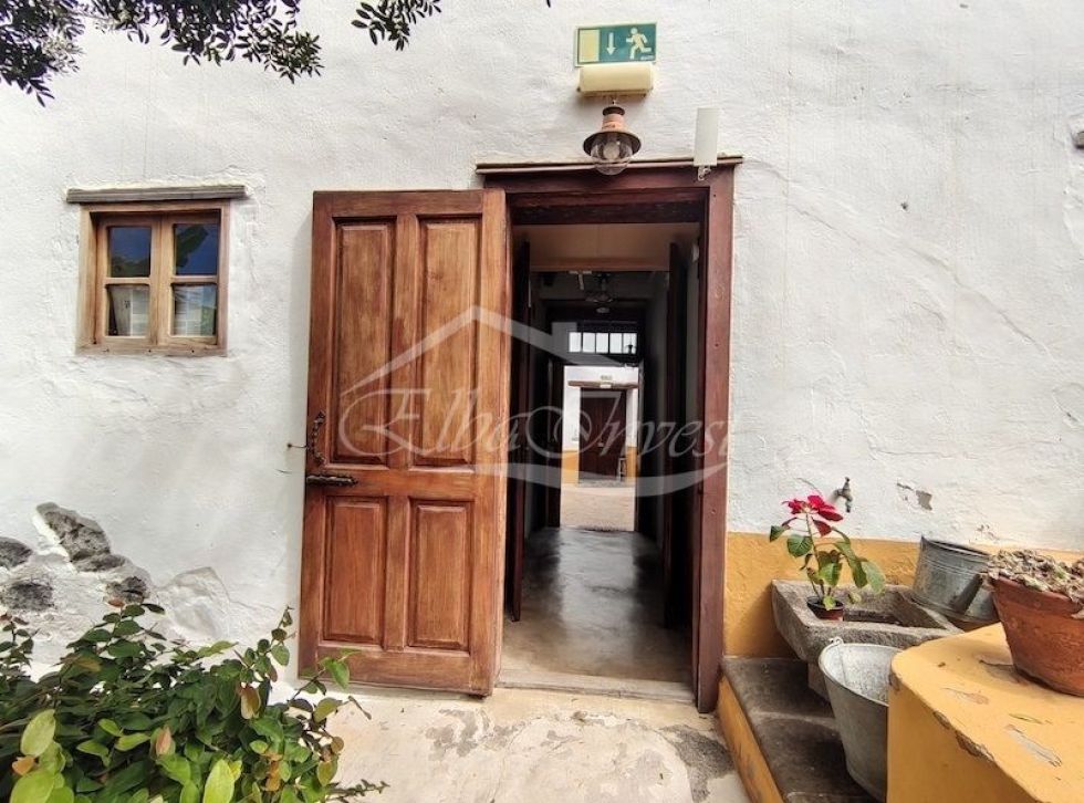 Independent house for sale in  Buenavista del Norte, Spain - 5452