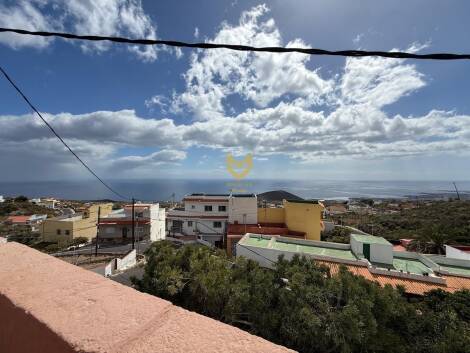 Independent house for sale in  Fasnia, Spain - P00088