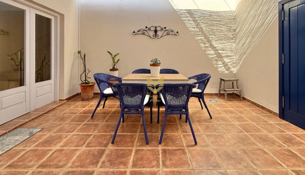 Independent house for sale in  El Médano, Spain - P00096