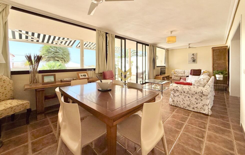 Independent house for sale in  El Médano, Spain - P00096