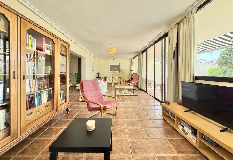 Independent house for sale in  El Médano, Spain - P00096