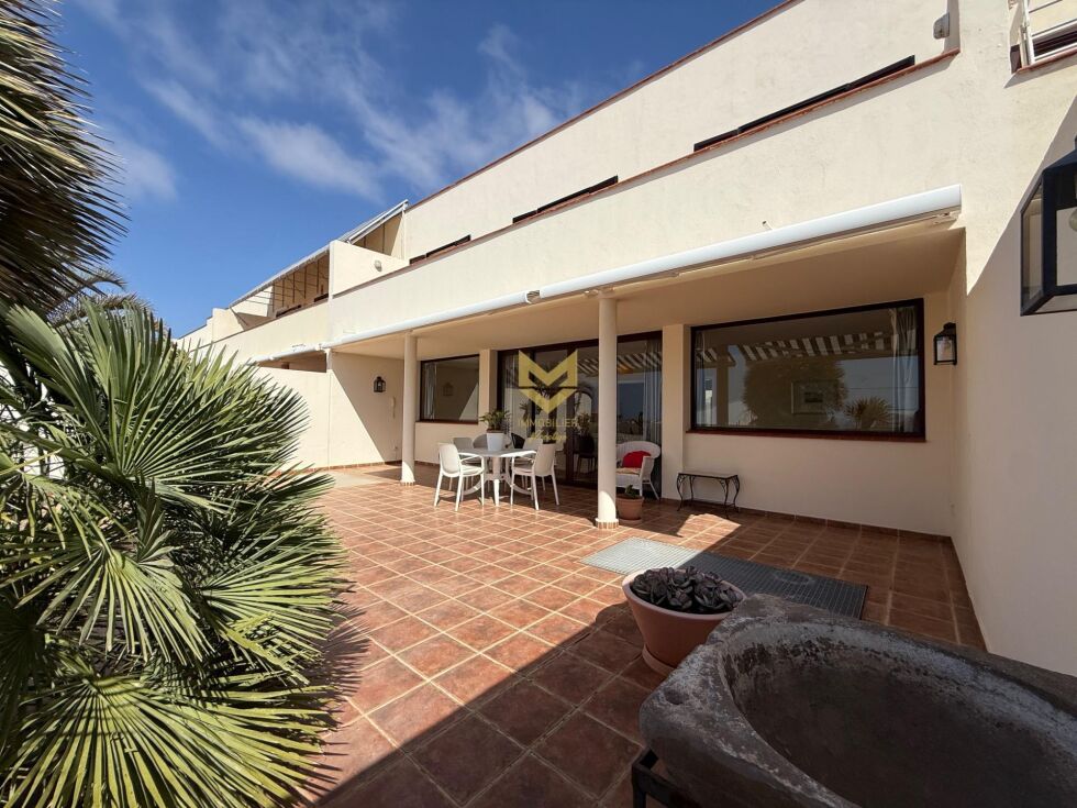 Independent house for sale in  El Médano, Spain - P00096