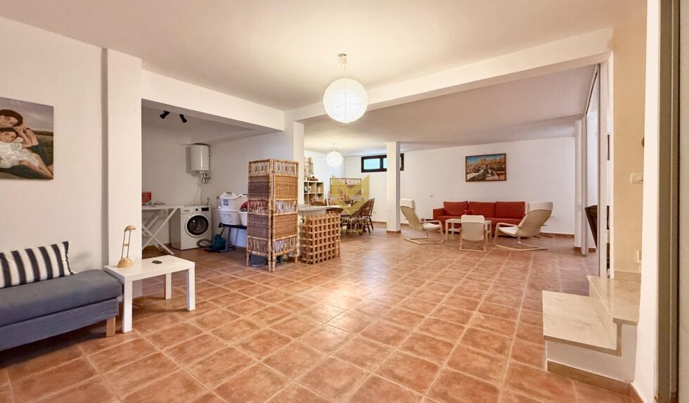 Independent house for sale in  El Médano, Spain - P00096