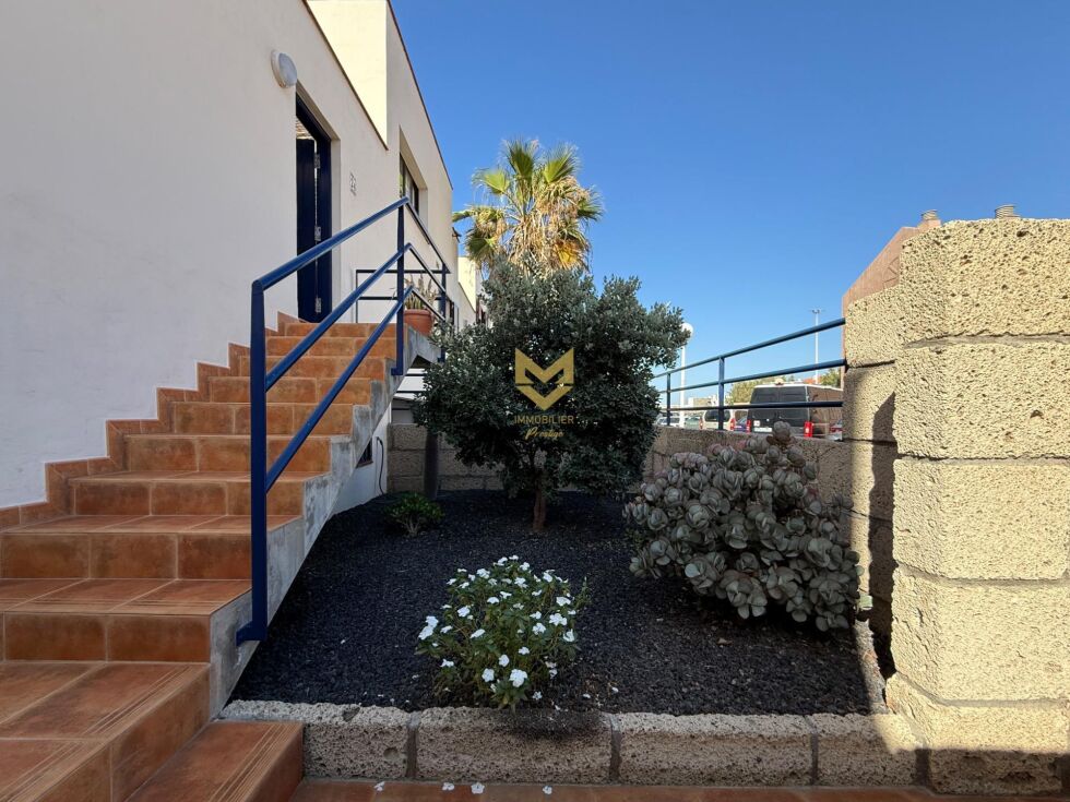 Independent house for sale in  El Médano, Spain - P00096