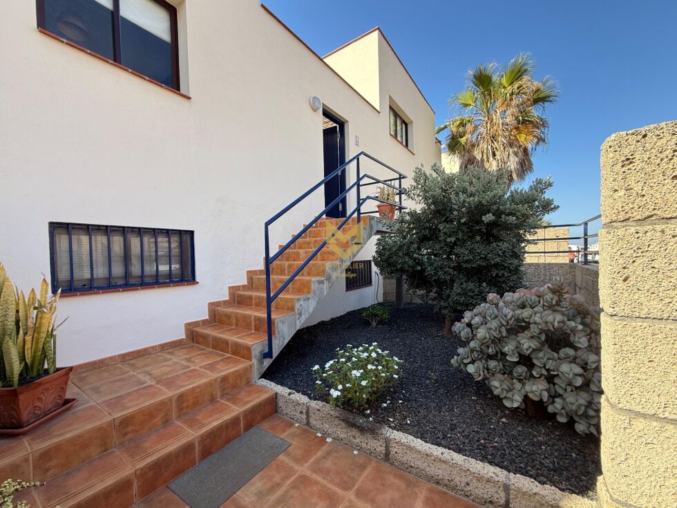 Independent house for sale in  El Médano, Spain - P00096
