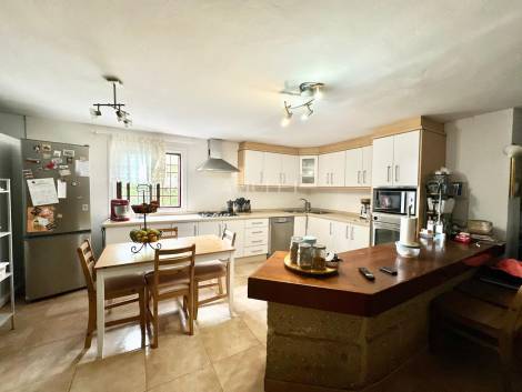 Independent house for sale in  Oroteanda Baja, Spain - P2406