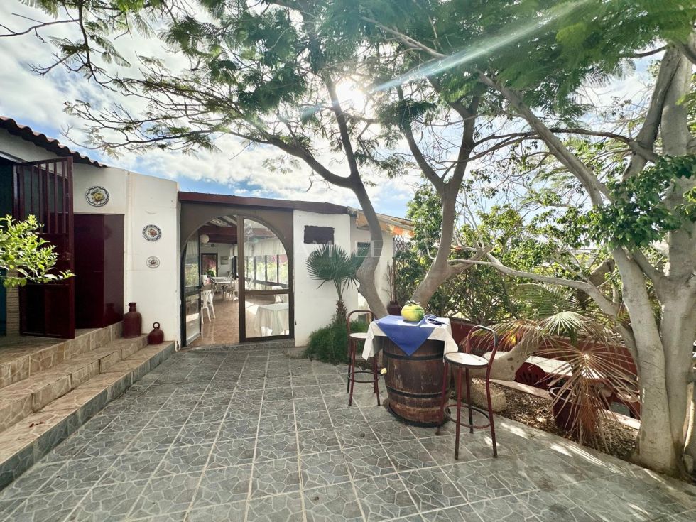 Independent house for sale in  Oroteanda Baja, Spain - P2406