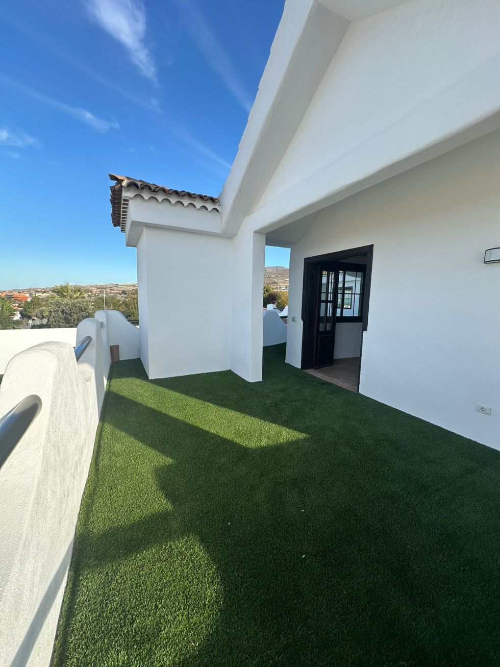 Independent house for sale in  Adeje, Spain - TR-2812