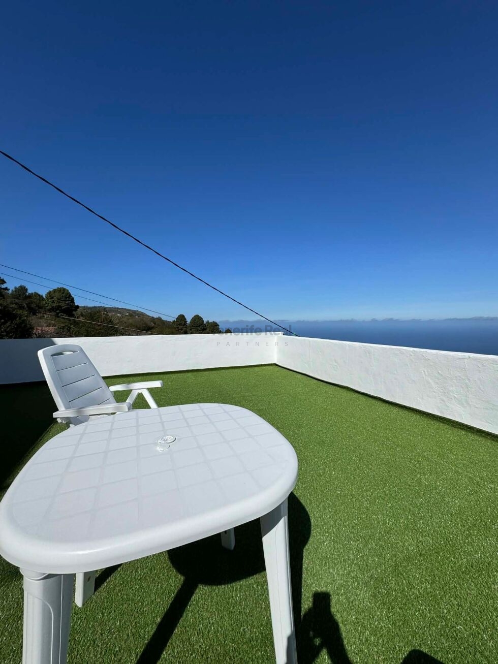 Independent house for sale in  Icod de los Vinos, Spain - TR-3041