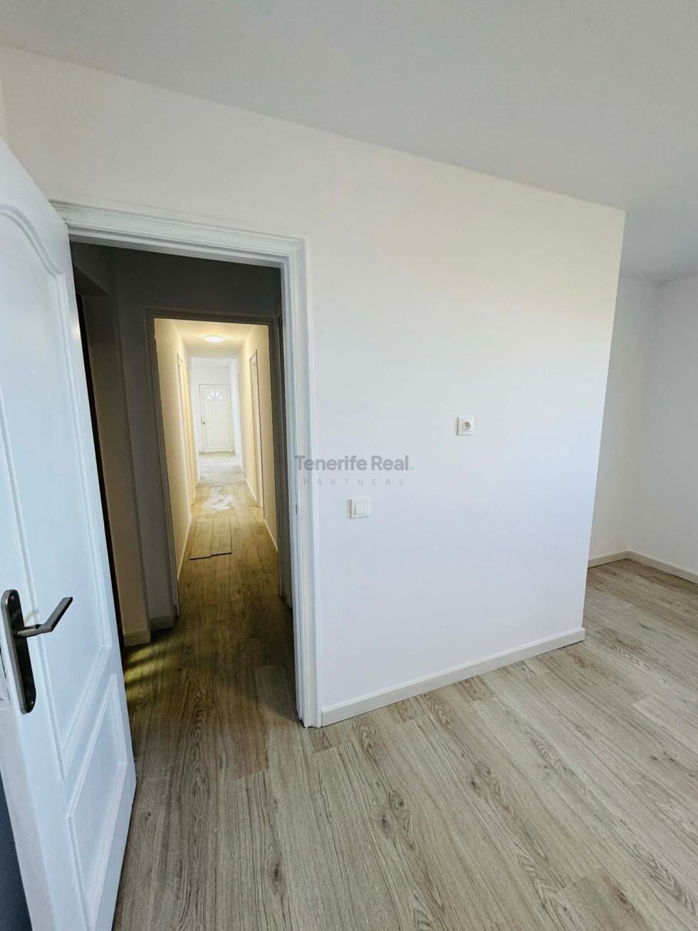 Independent house for sale in  Icod de los Vinos, Spain - TR-3041