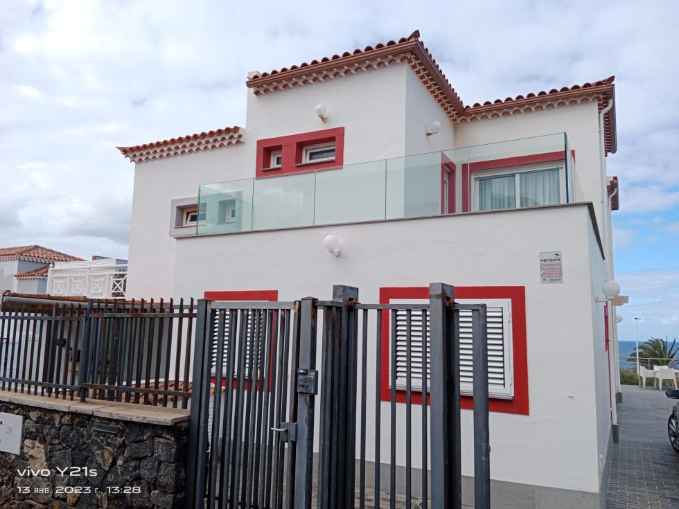 Independent house for sale in  Urbanización Laguna Mar, Bajamar, Spain