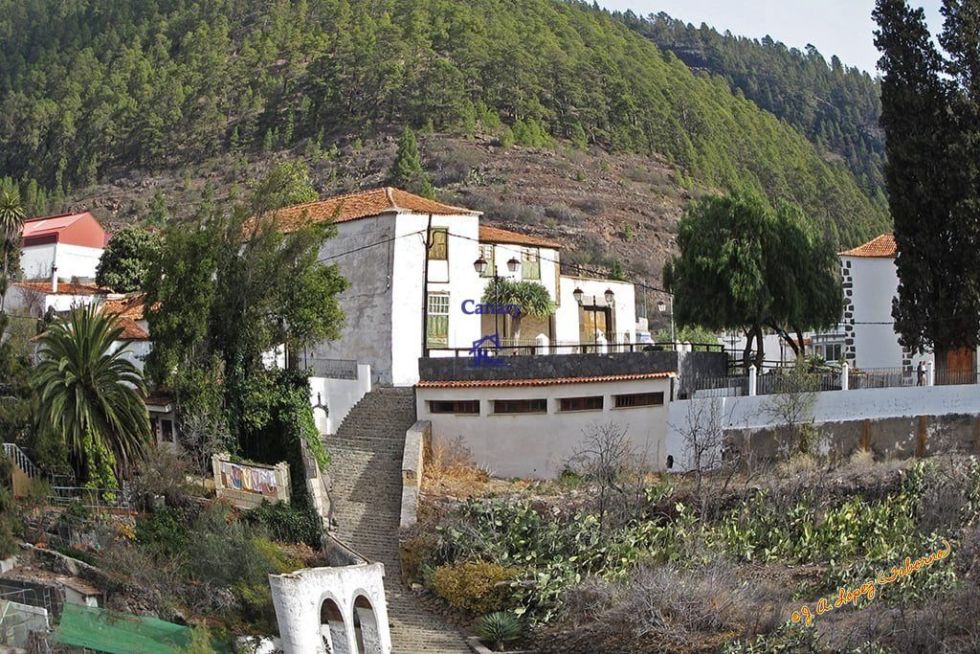 Independent house for sale in  Vilaflor, Spain - 041951
