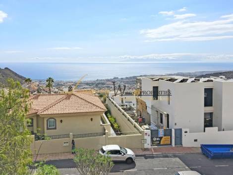 Land for sale in  Costa Adeje, Spain - LWP4930 Parcela en Roque del Conde