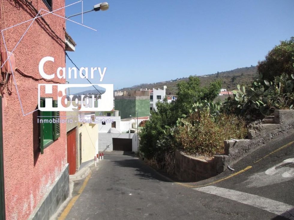 Land for sale in  Guía de Isora, Spain - 054911