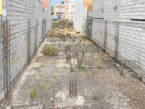 Land for sale in  Cho, Spain - LWP4230 Parcela en Parque de la Reina