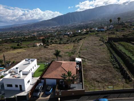 Land for sale in  La Orotava, Spain - TRC-3069