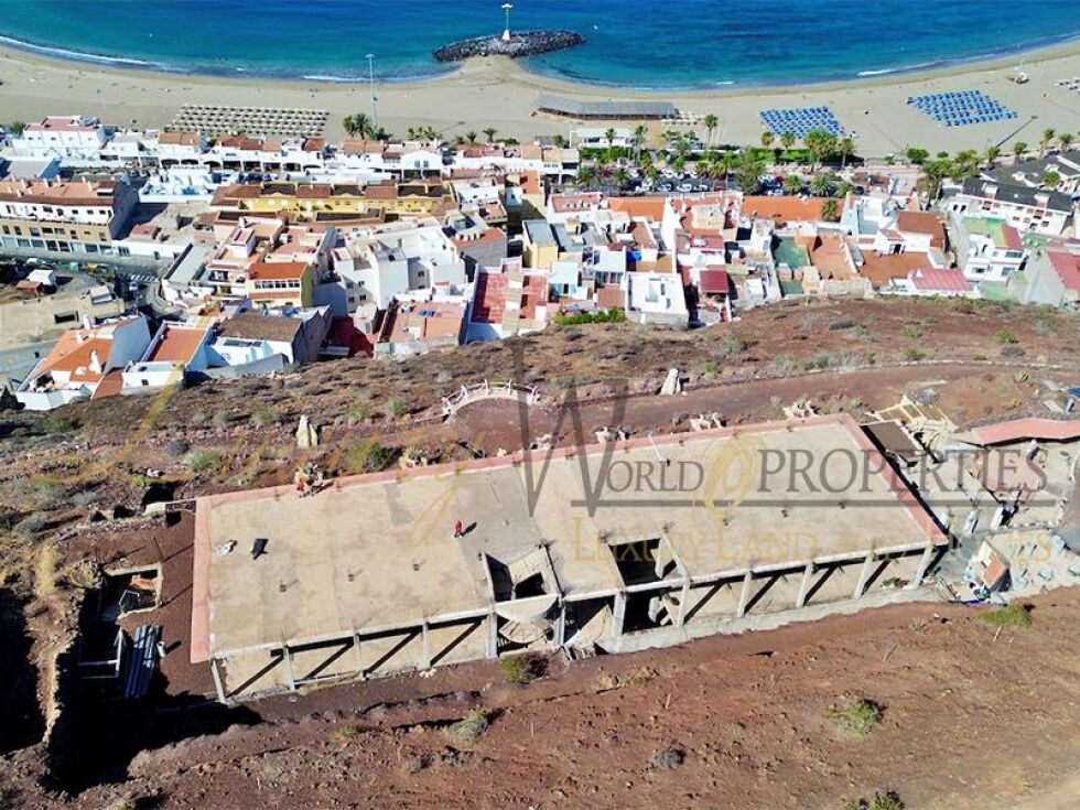 New development for sale in  Arona, Spain - LWP4169 Edificio en Los Cristianos