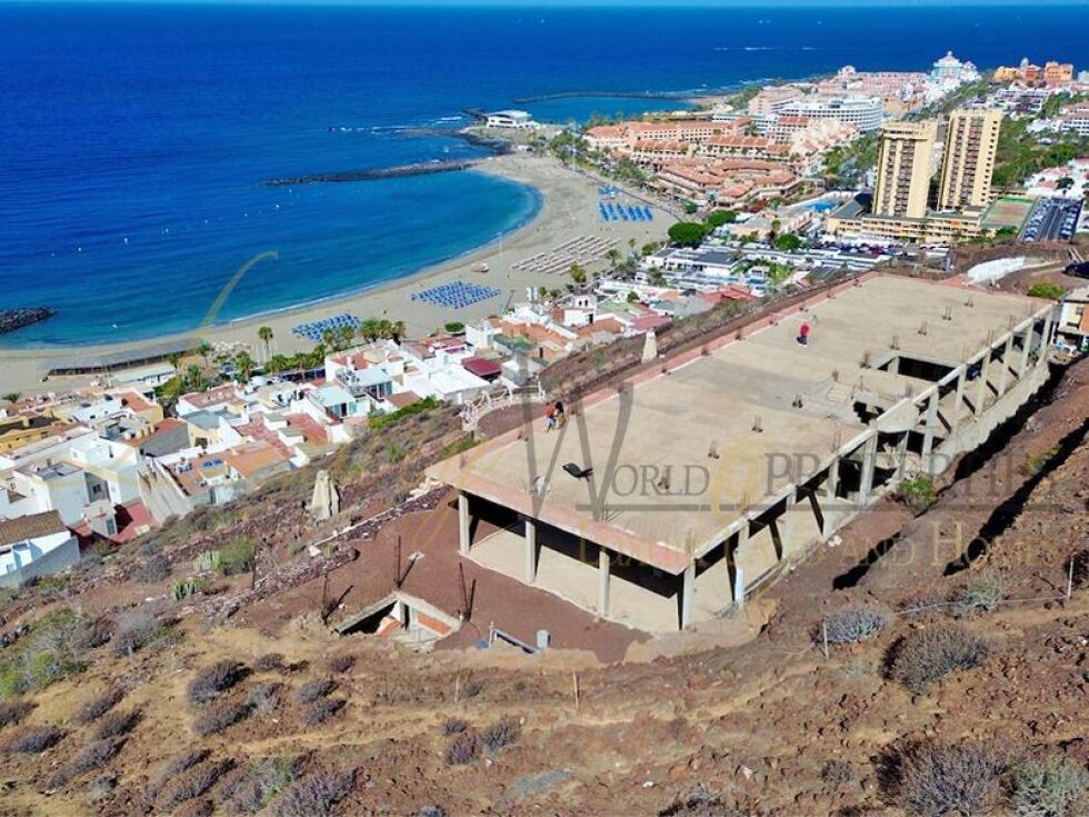 New development for sale in  Arona, Spain - LWP4169 Edificio en Los Cristianos