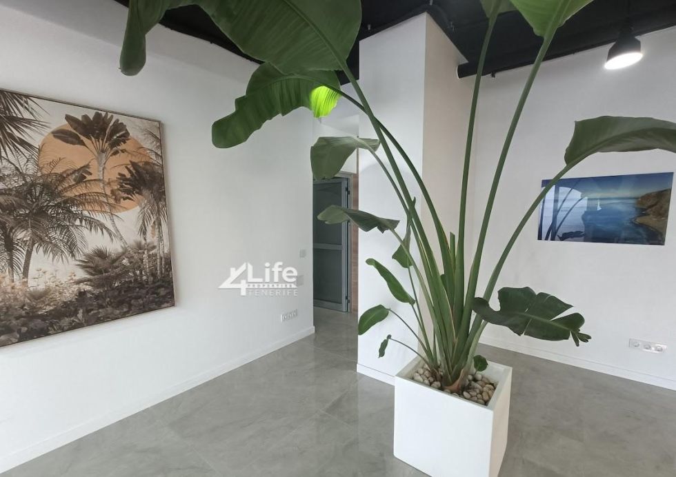 Office for sale in  Costa Adeje, Spain - AJ-240617