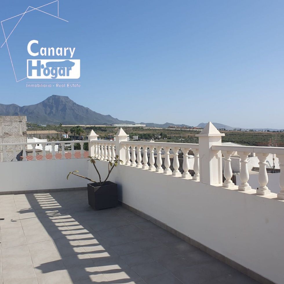 Penthouse for sale in  Adeje, Spain - 055261