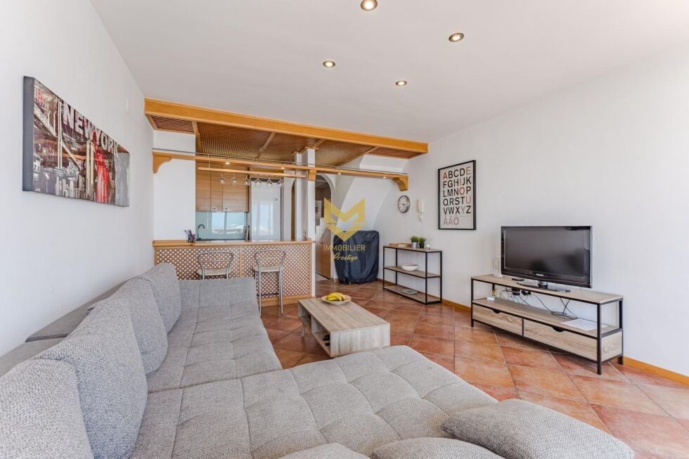 Penthouse for sale in  Adeje, Spain - P00055