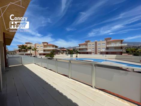 Penthouse for sale in  Amarilla Golf, Spain - 053951