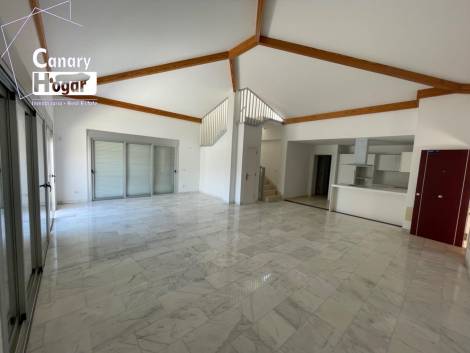 Penthouse for sale in  Amarilla Golf, Spain - 053951