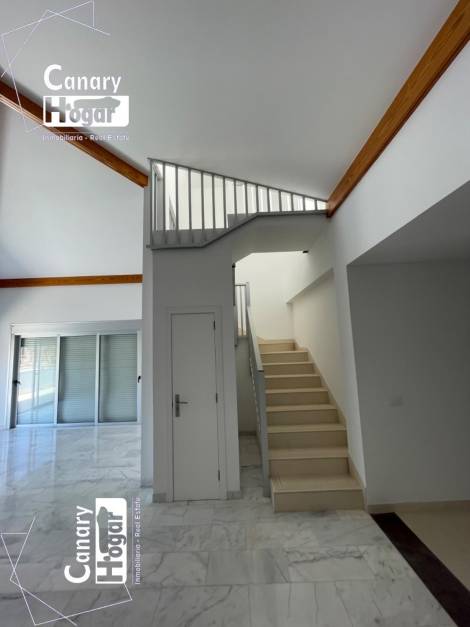 Penthouse for sale in  Amarilla Golf, Spain - 053951