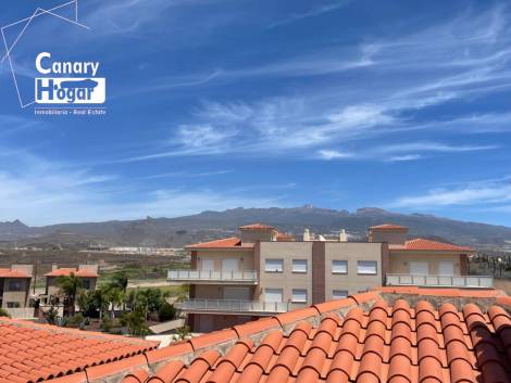 Penthouse for sale in  Amarilla Golf, Spain - 053951