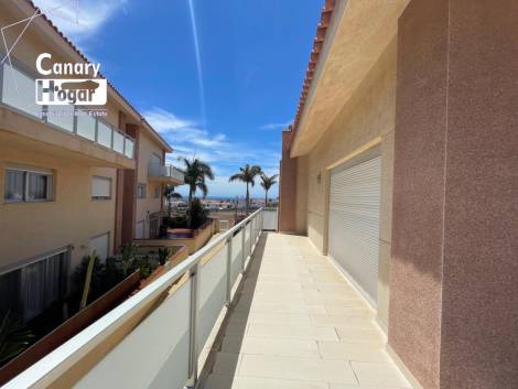 Penthouse for sale in  Amarilla Golf, Spain - 053951