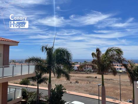 Penthouse for sale in  Amarilla Golf, Spain - 053951