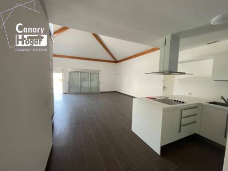 Penthouse for sale in  Amarilla Golf, Spain - 053961